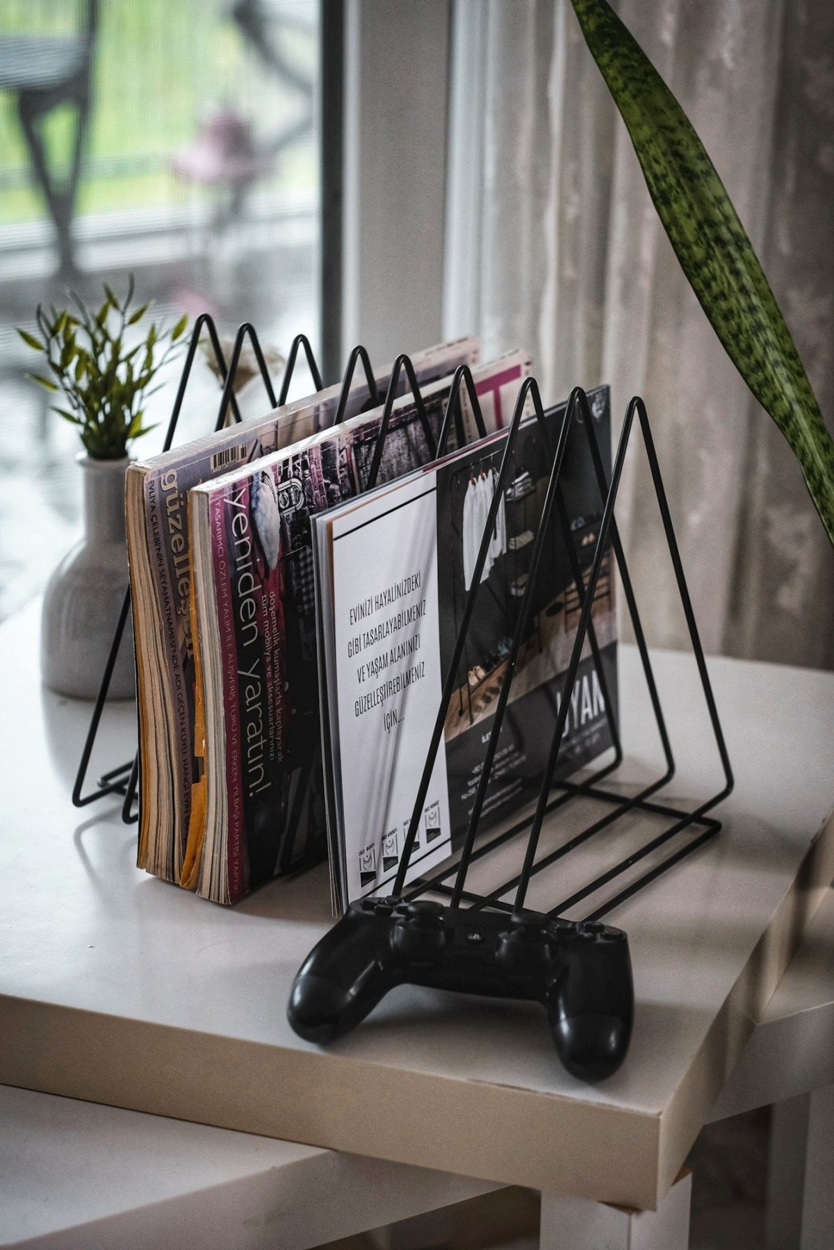 Alvin – Држач на списанија - Image 4