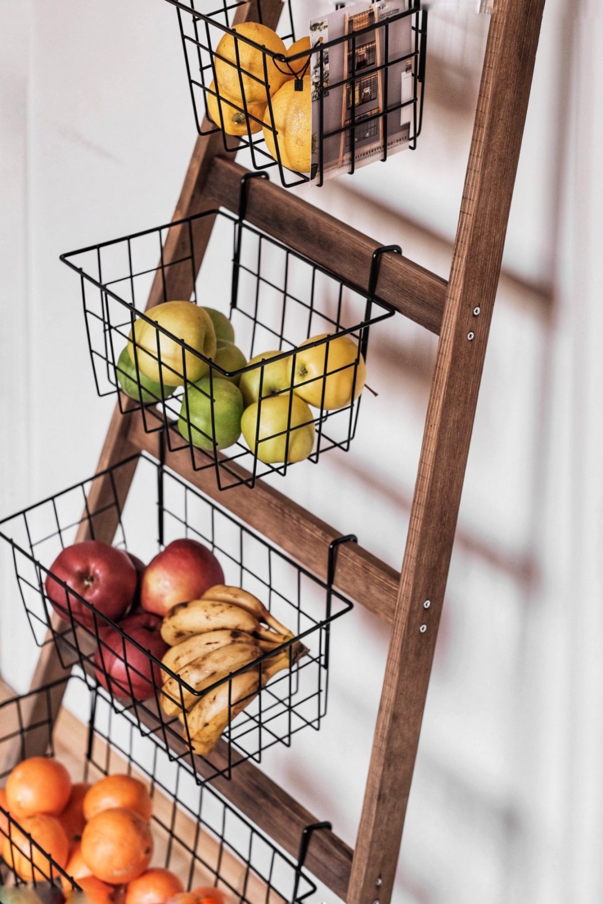 Miles – Стенд за корпа за полица - Image 3