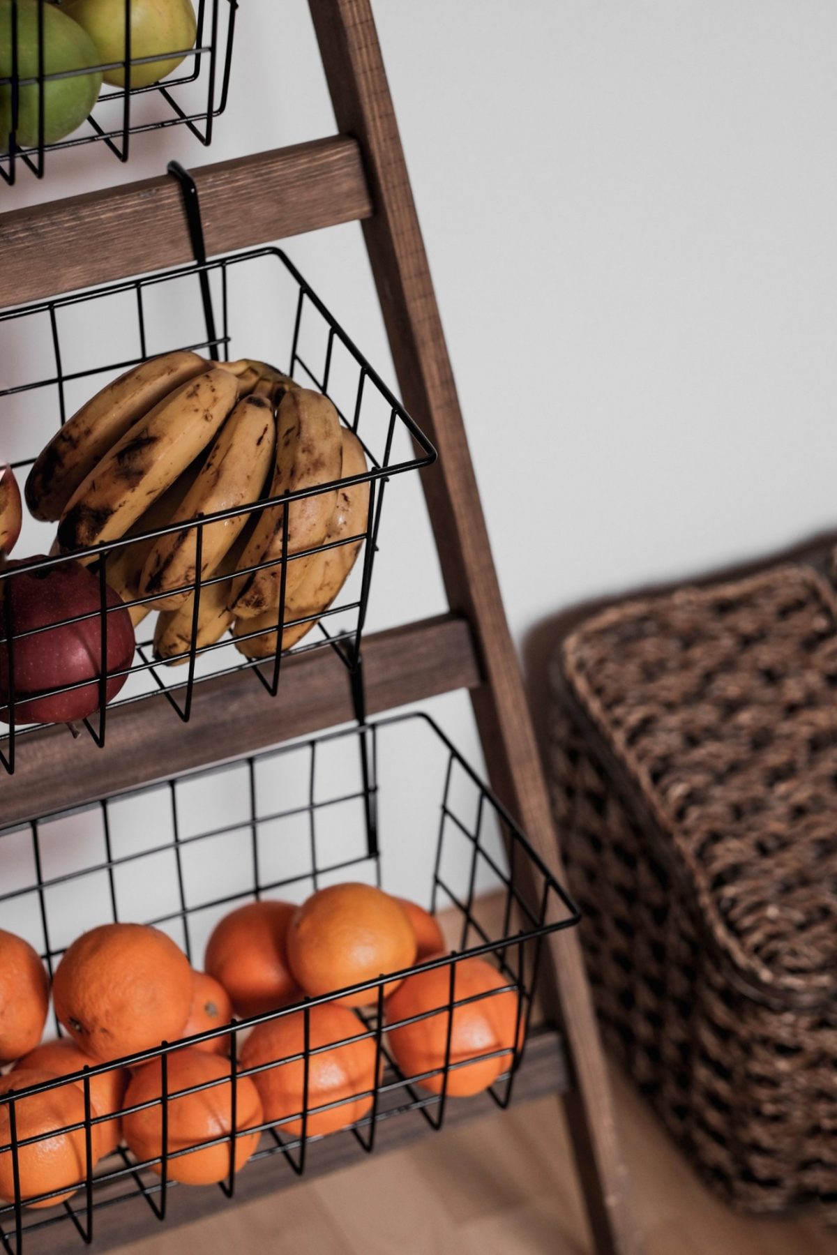 Miles – Стенд за корпа за полица - Image 6