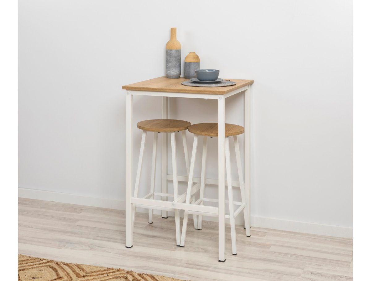 Mora - Karina White – Столче - Image 2