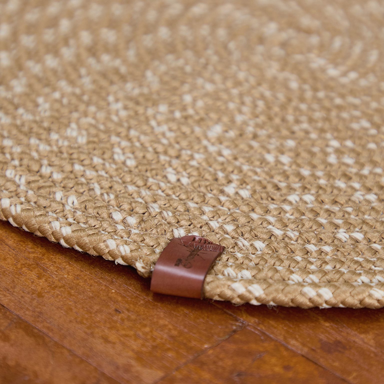 Coco24028 – Runner - Image 3