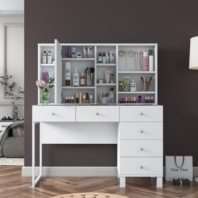 BJ140 - 3831 – Шминкерница