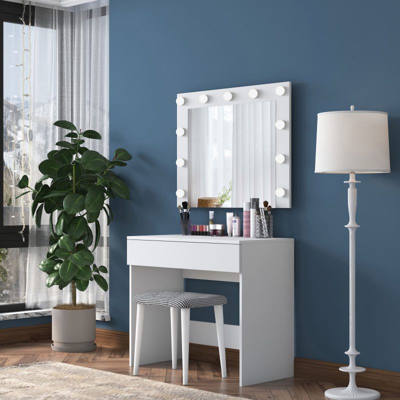 BJ121 - 2934 – Шминкерница