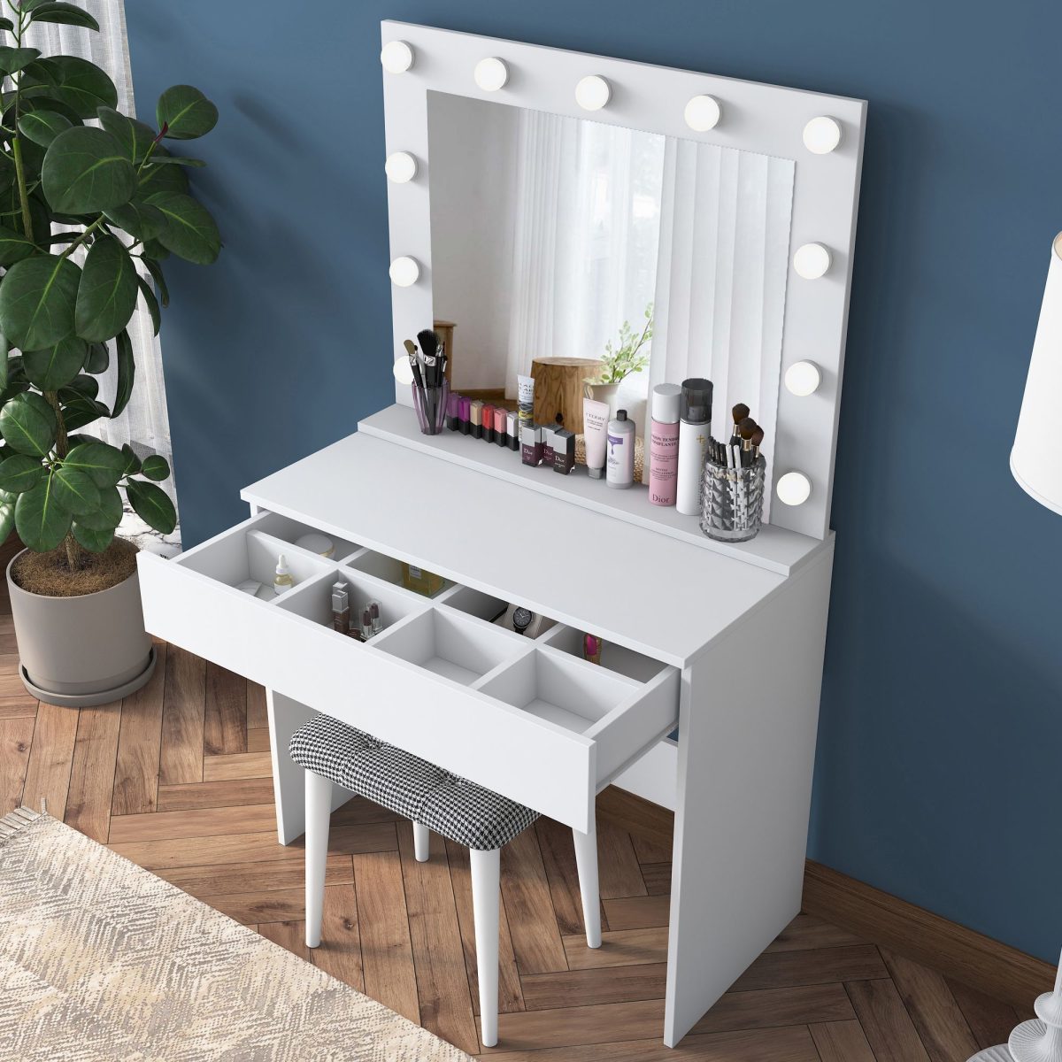 BJ121 - 2934 – Шминкерница - Image 5