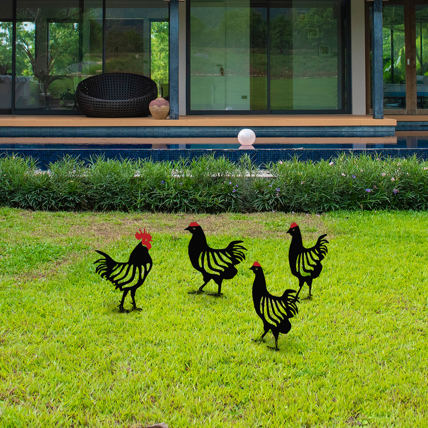 907MDS110620-201.jpg Chicken Family 4 – Декоративен сет за градинарски метални додатоци - Image 1